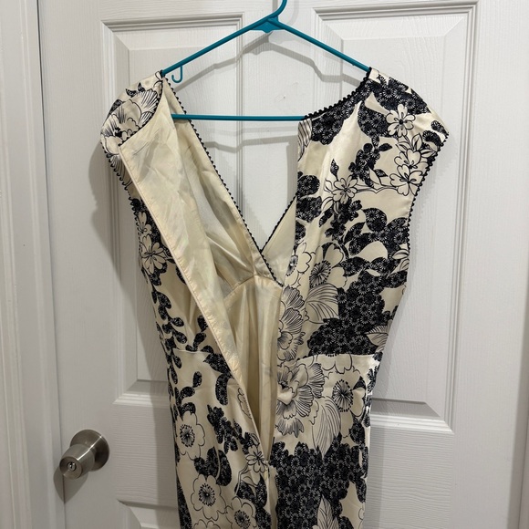 Nine West Black and Cream Floral Midi Dress - Picture 3 of 4